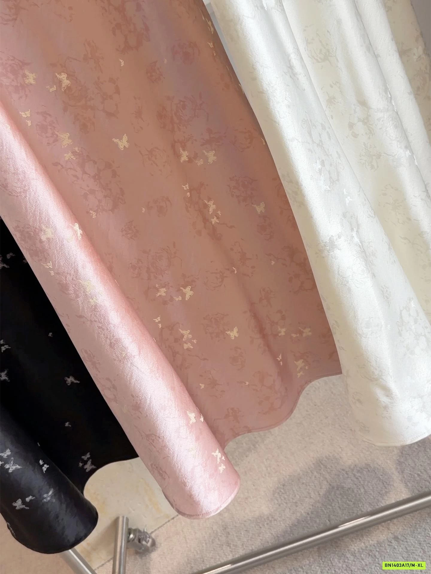 CHÂN VÁY LỤA ĐUÔI CÁ IN NỔI ANNA