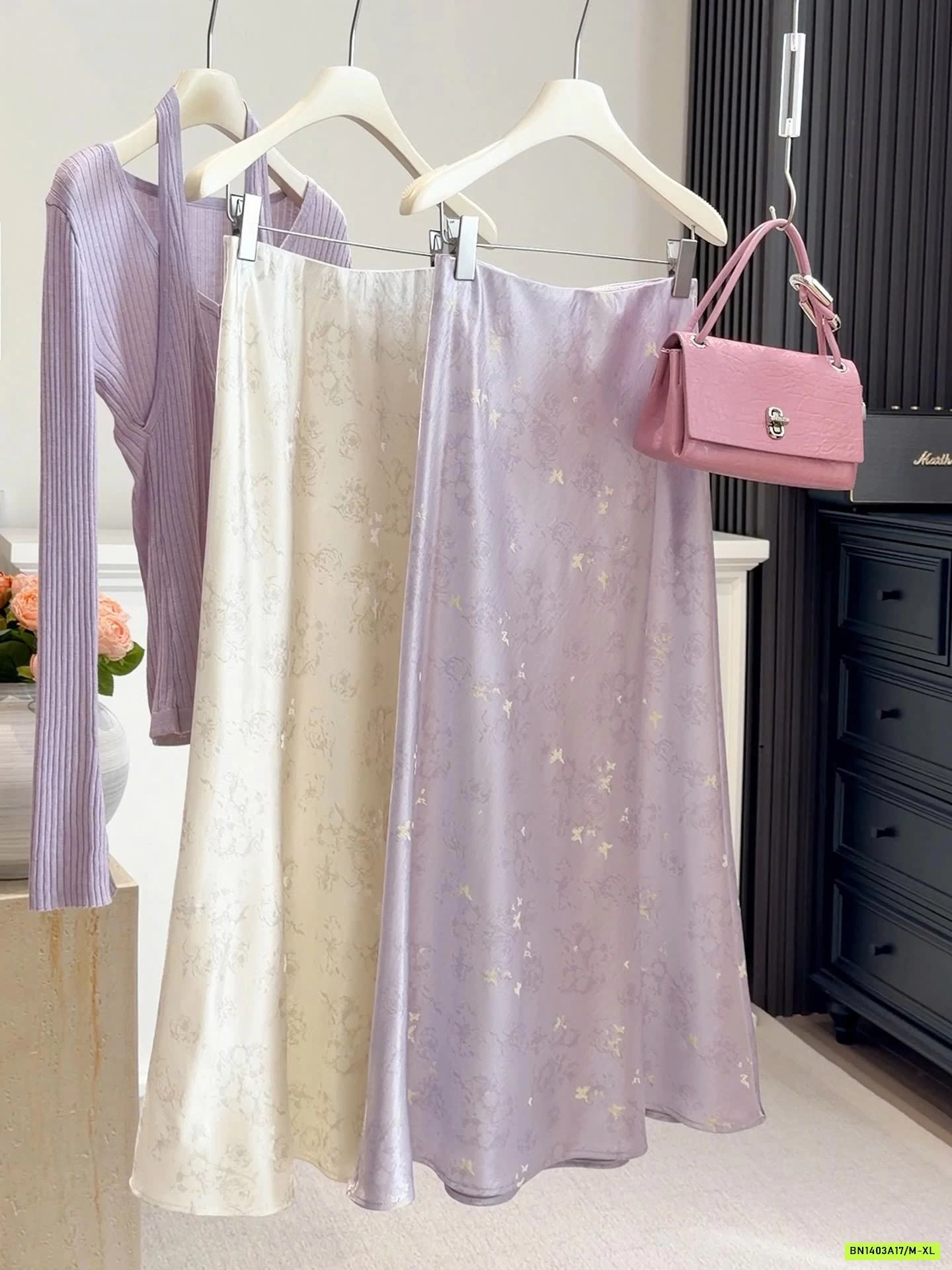 CHÂN VÁY LỤA ĐUÔI CÁ IN NỔI ANNA