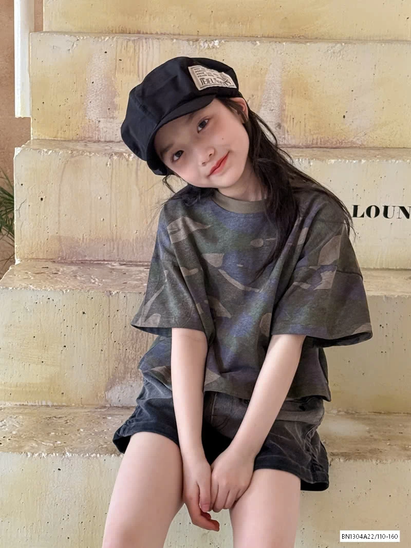 ÁO YẾM ĐỎ MIX SHORT JEANS NƠ