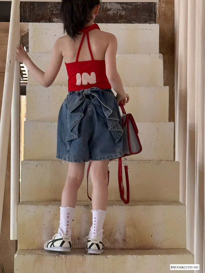 ÁO YẾM ĐỎ MIX SHORT JEANS NƠ