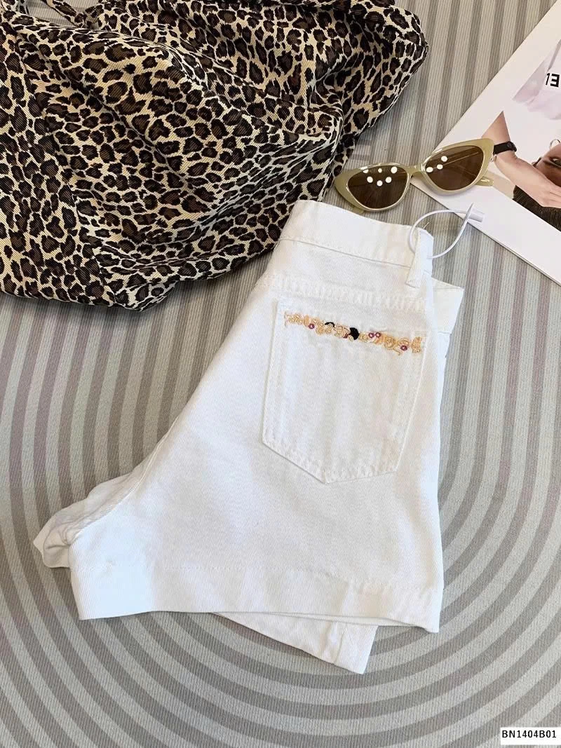 QUẦN SHORT JEAN TRẮNG