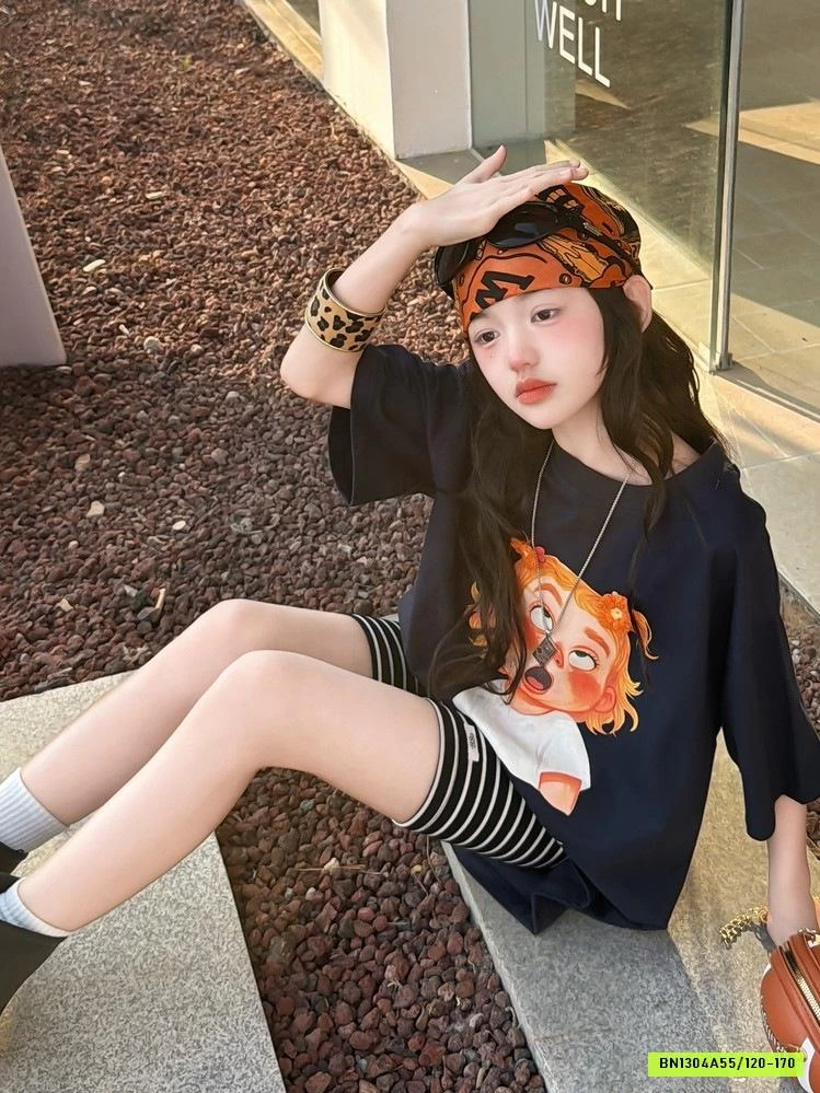 ÁO THUN CÔ GÁI MIX LEGGING KẺ