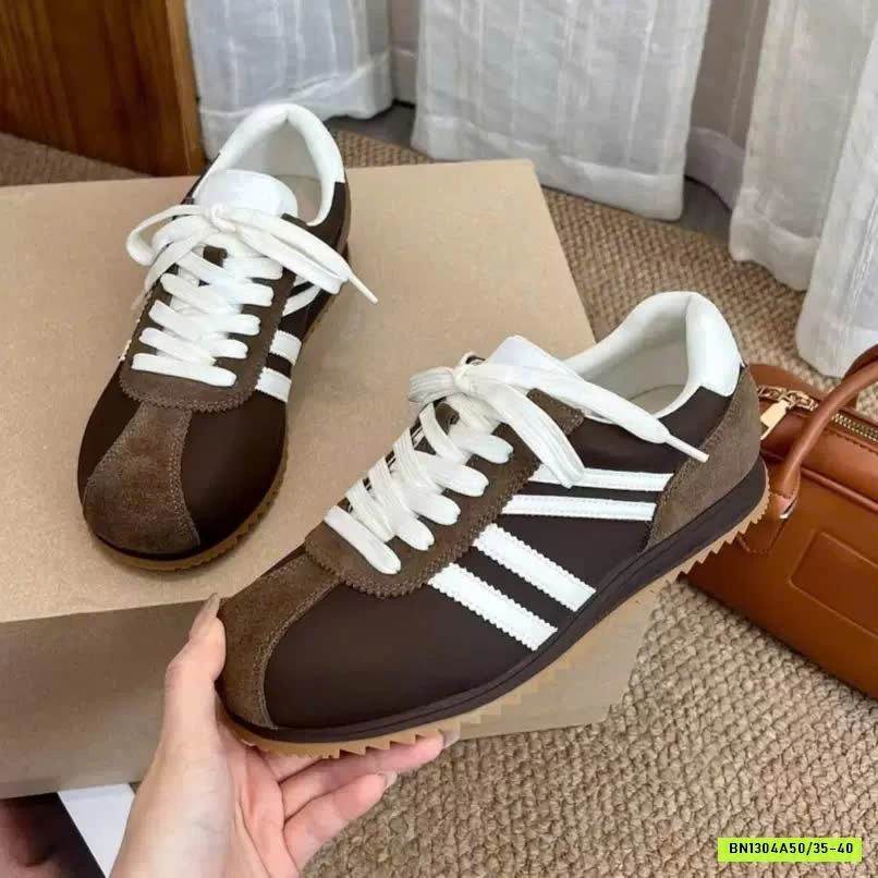 SNEAKER RETRO ĐỨC