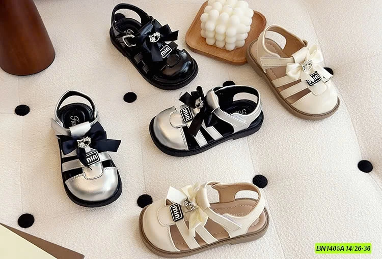 SANDAL MIN GẮN TAG KITTY NƠ