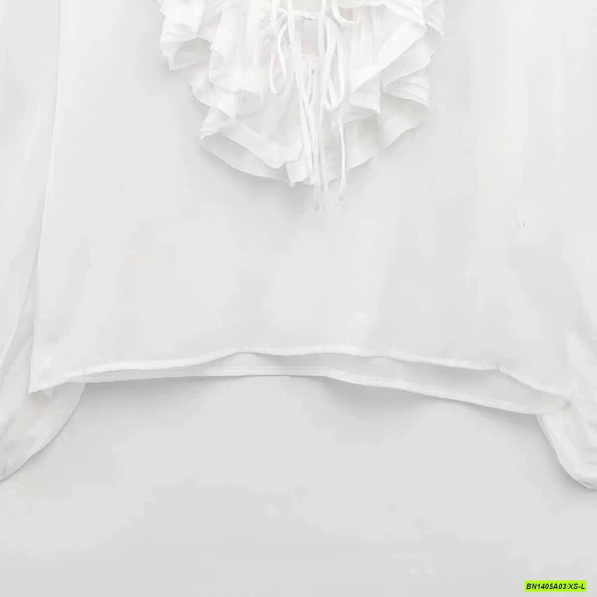 SƠ MI CỔ REN BÈO