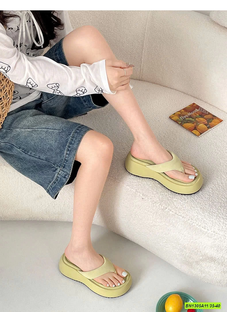 TÔNG ĐẾ CAO NHUNG LÌ