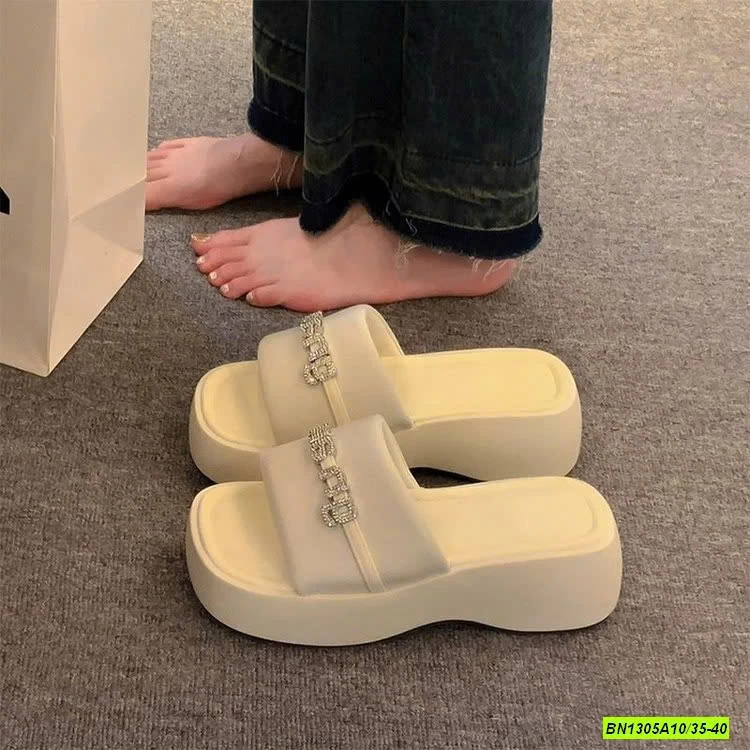 DÉP ĐẾ CAO TAG ĐÁ WANG