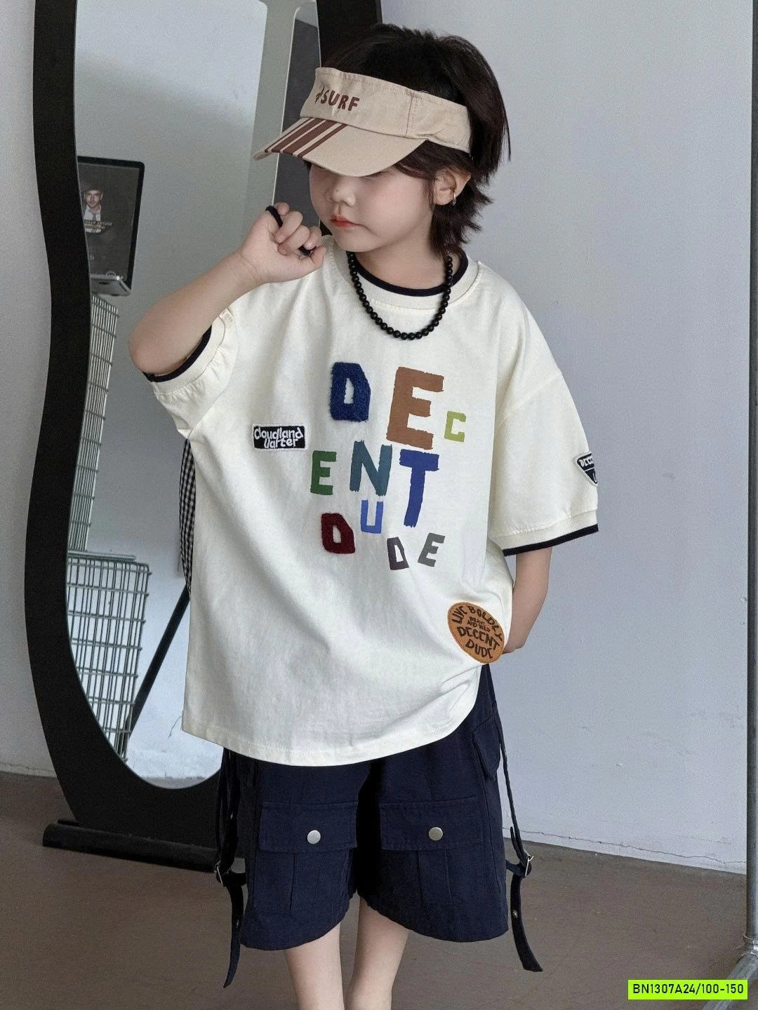 ÁO THUN IN CHỮ SẮC MÀU