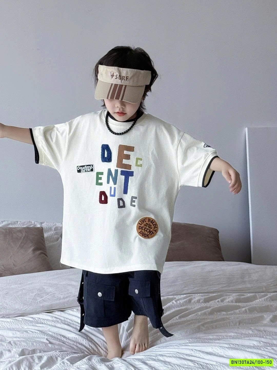 ÁO THUN IN CHỮ SẮC MÀU