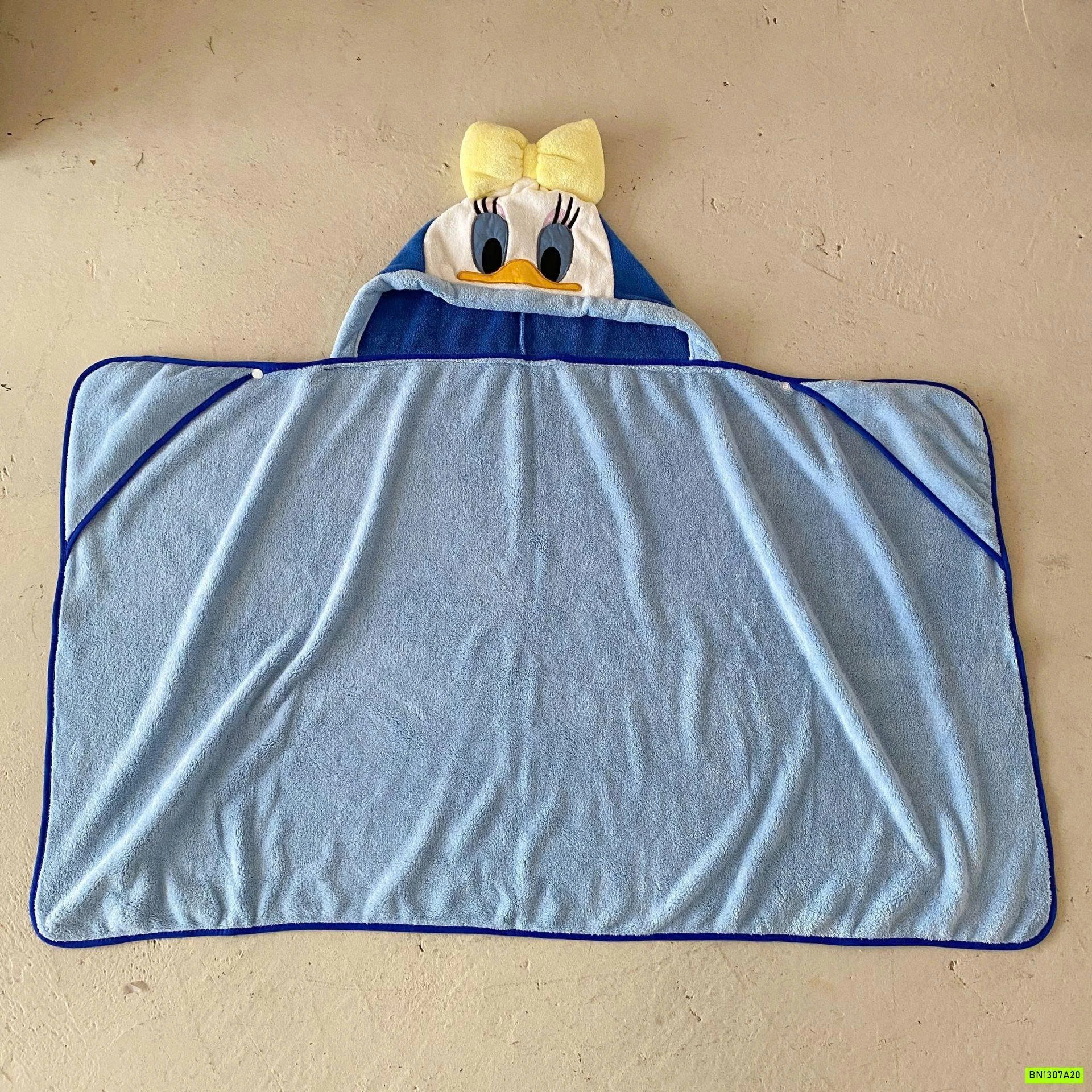 KHĂN CHOÀNG TẮM DISNEY