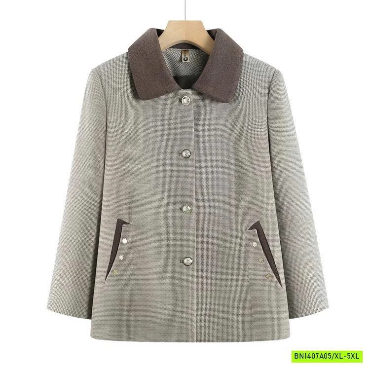 KHOÁC MÙ THU PHỐI MÀU CỔ CHO BÀ