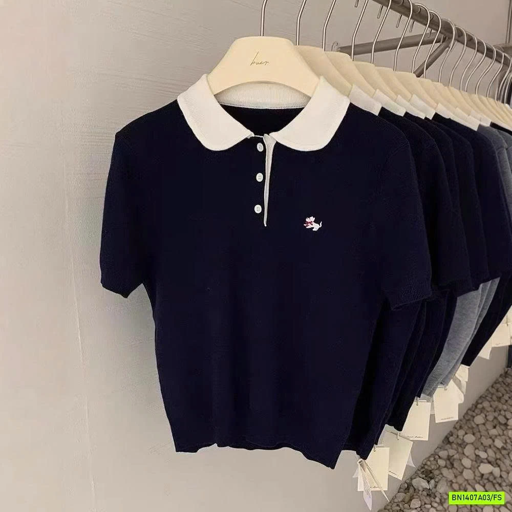 MONTOGHI CỔ SEN THÊU LOGO