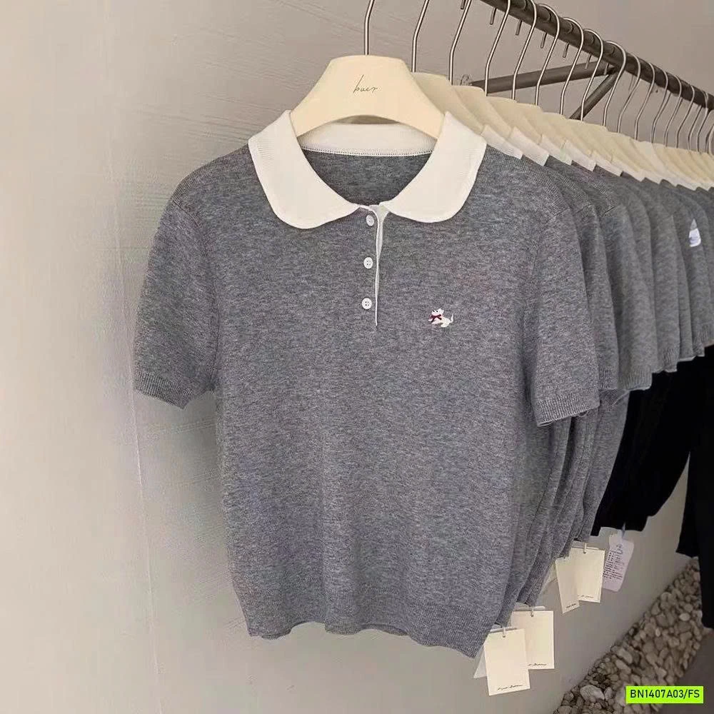 MONTOGHI CỔ SEN THÊU LOGO