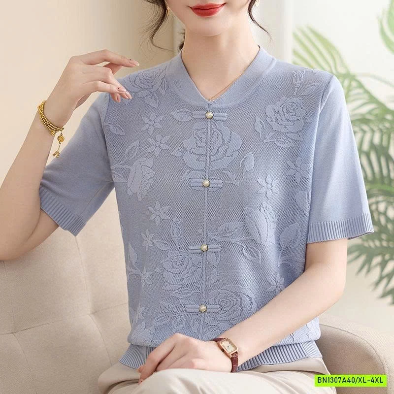 MONTOGHI CỔ TÀU THÊU HOA NỔI CHO MẸ