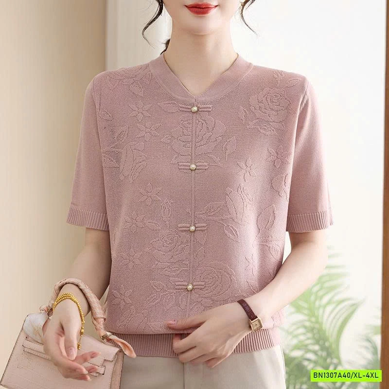 MONTOGHI CỔ TÀU THÊU HOA NỔI CHO MẸ