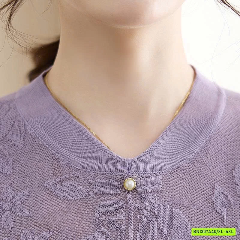 MONTOGHI CỔ TÀU THÊU HOA NỔI CHO MẸ