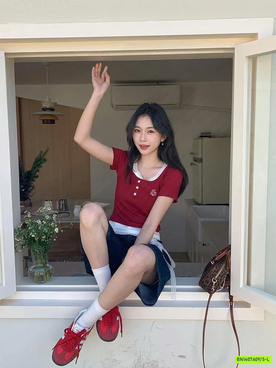 ÁO ĐỎ GIẢ 2 LỚP CÚC NGỰC