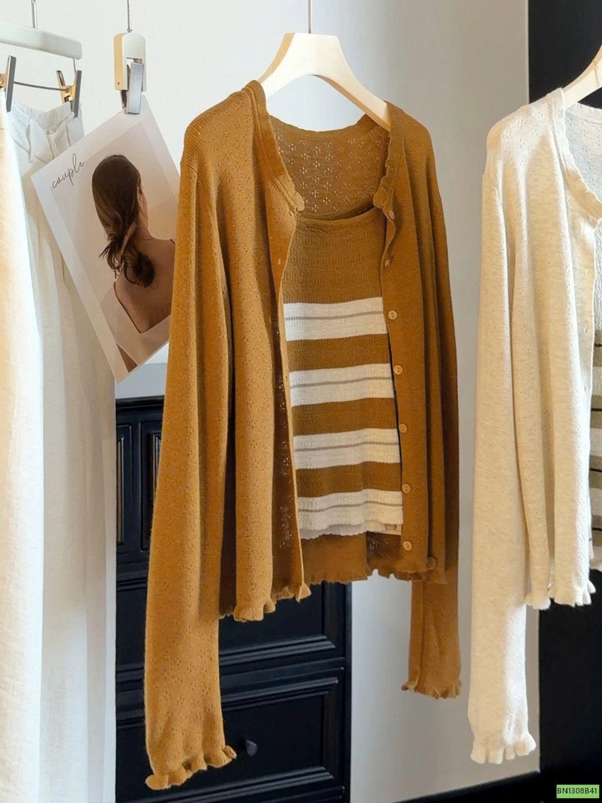 SET 2 MÓN CARDIGAN & ÁO 2 DÂY ANNA