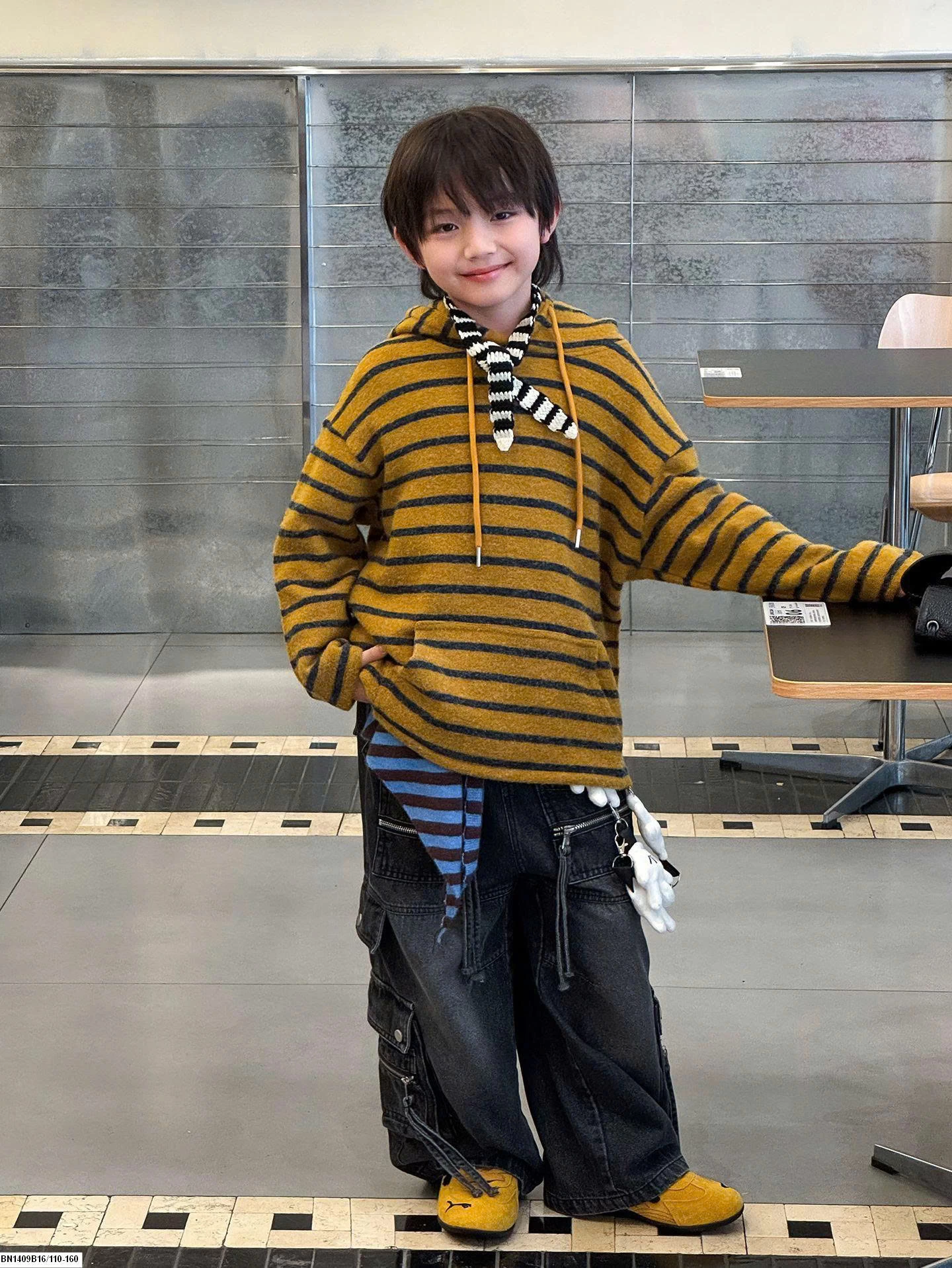 ÁO HOODIE LEN KẺ NGANG