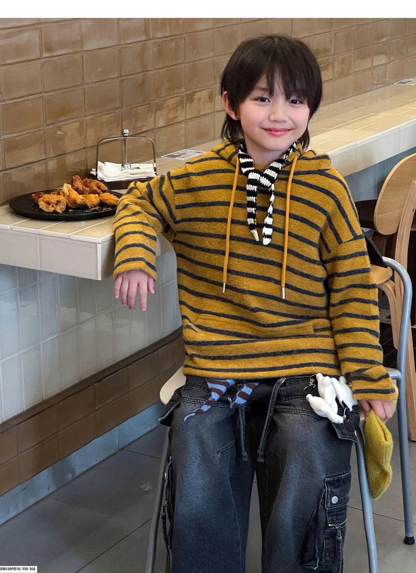 ÁO HOODIE LEN KẺ NGANG