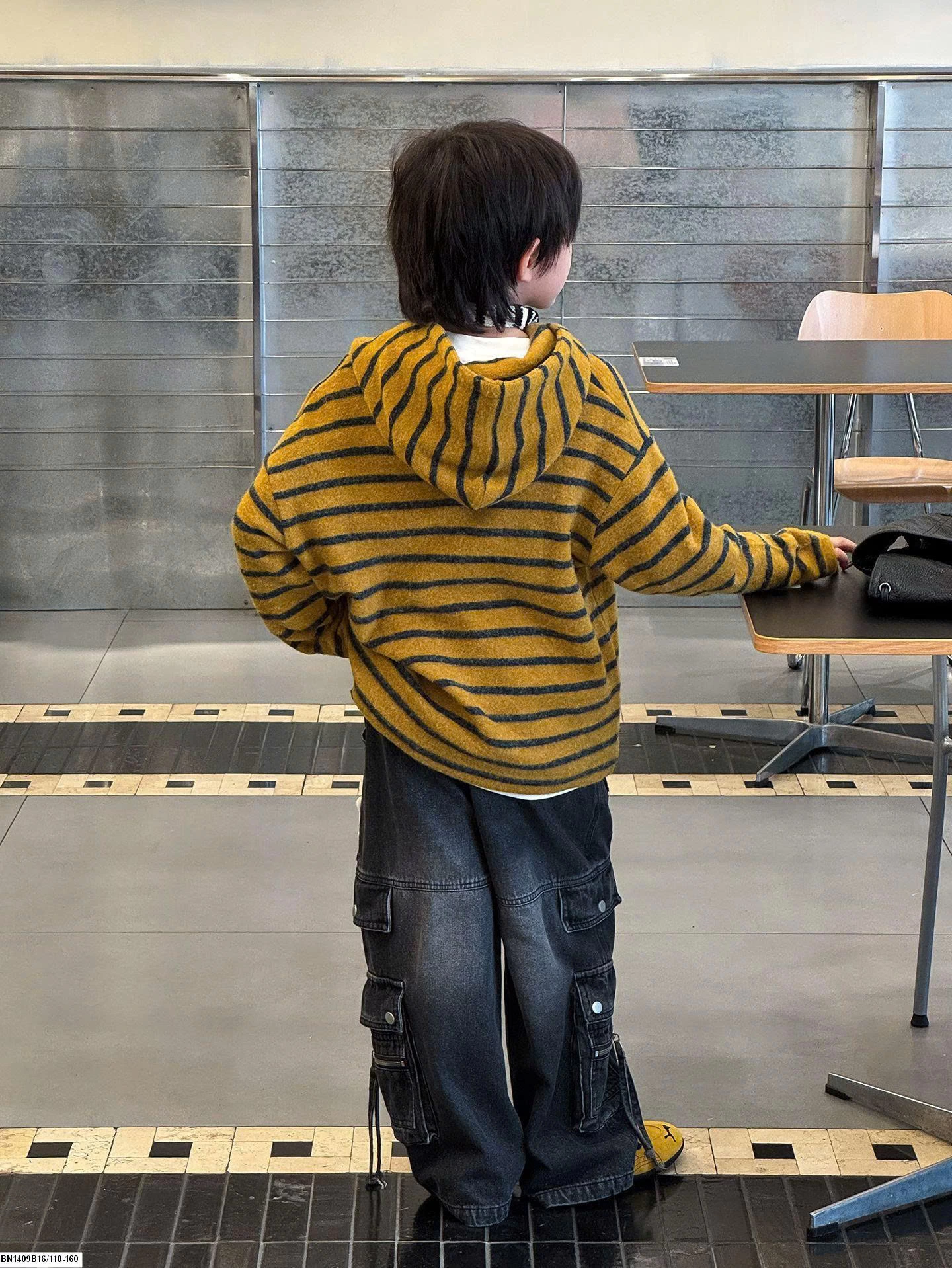 ÁO HOODIE LEN KẺ NGANG