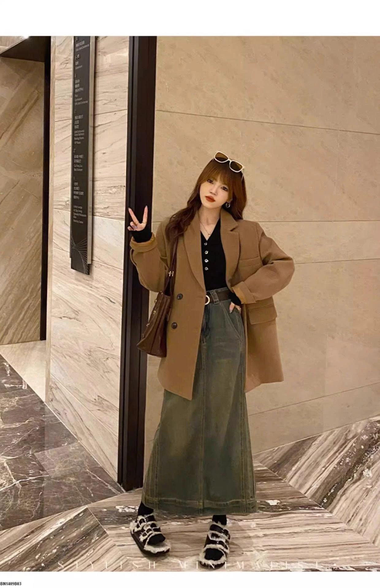 ÁO LEN CỔ V 4 CÚC