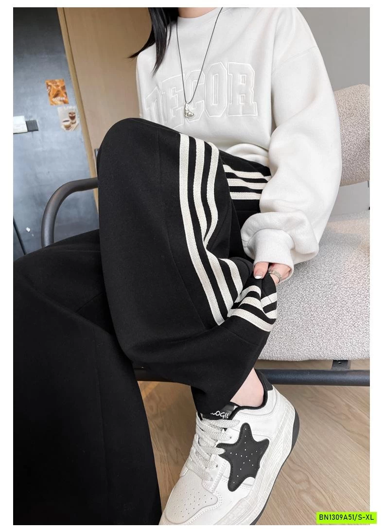 QUẦN SUÔNG COTTON THỂ THAO 3 SỌC