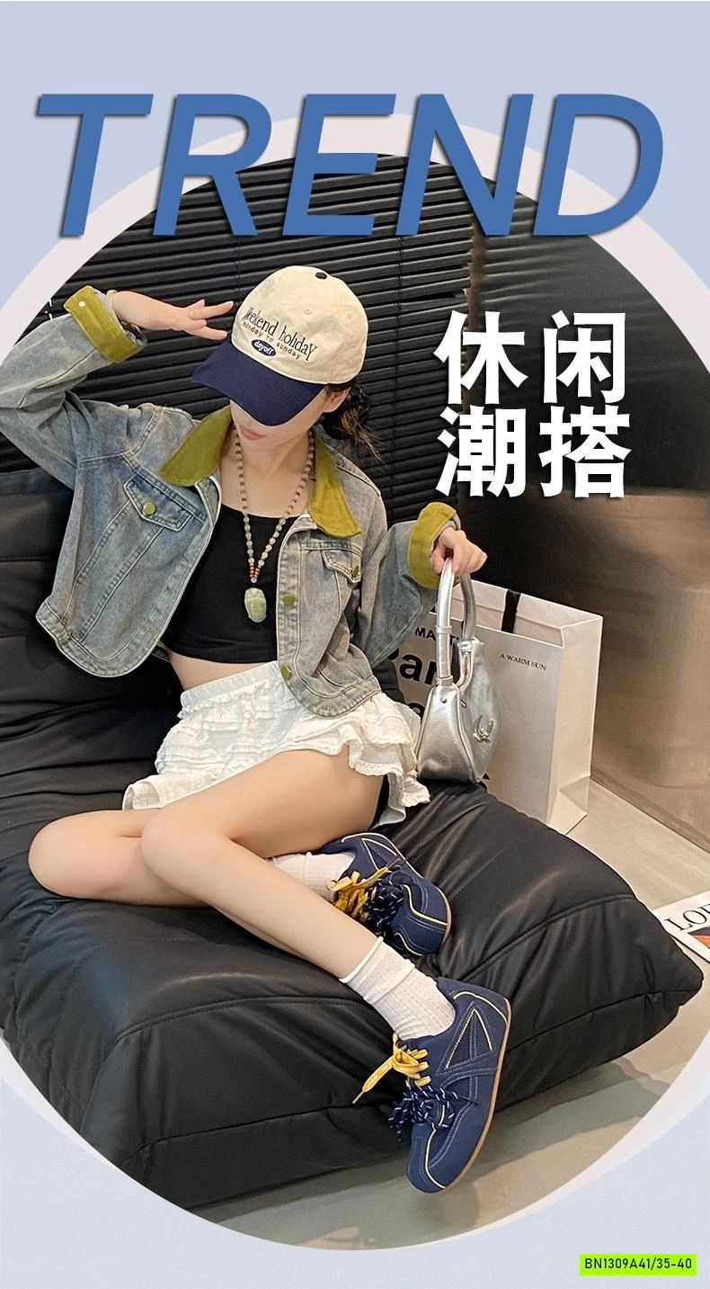 GIÀY THỂ THAO DA LỘN PHỐI MÀU DÂY NỮ