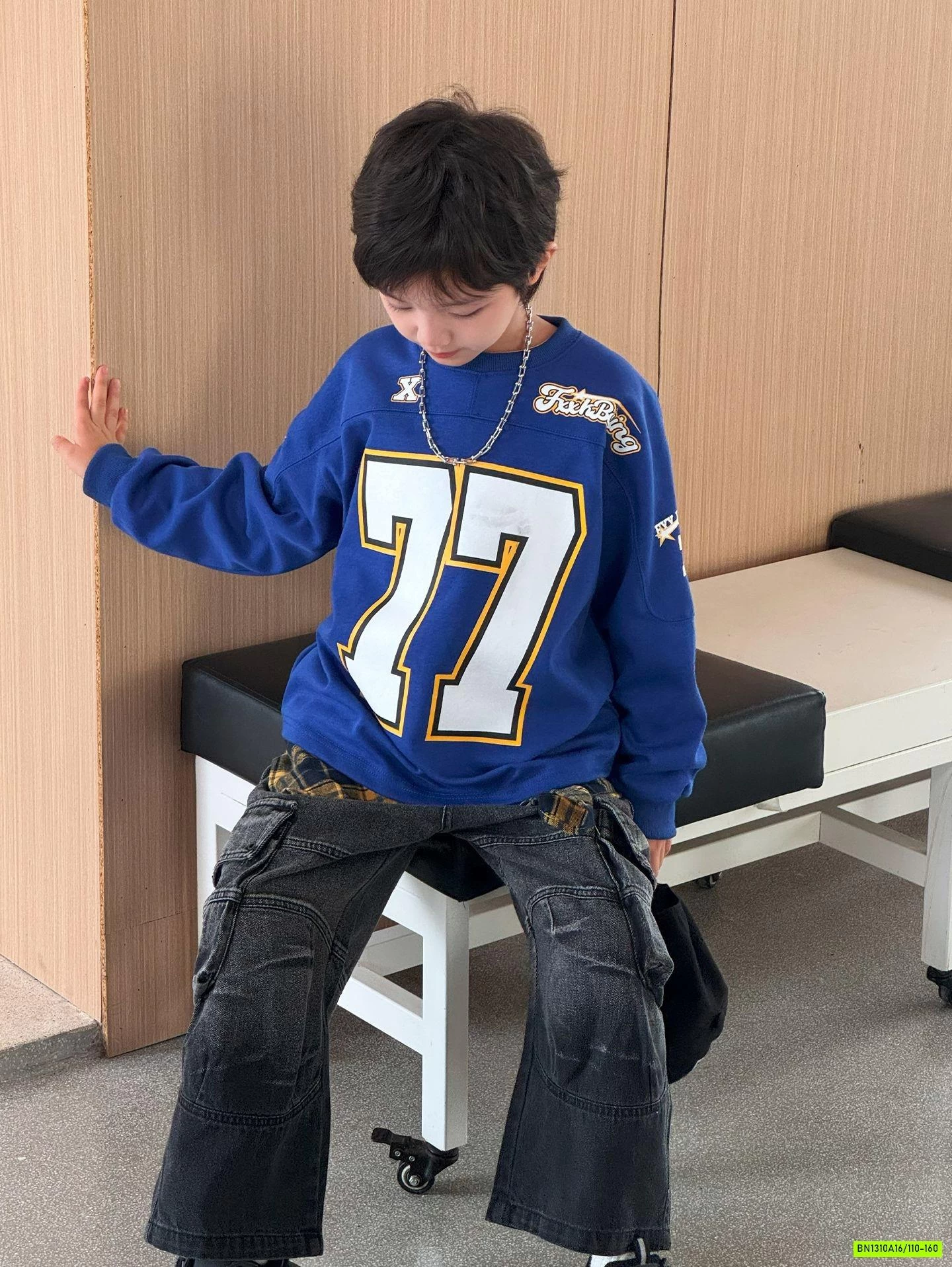 ÁO NỈ THỂ THAO SỐ 77