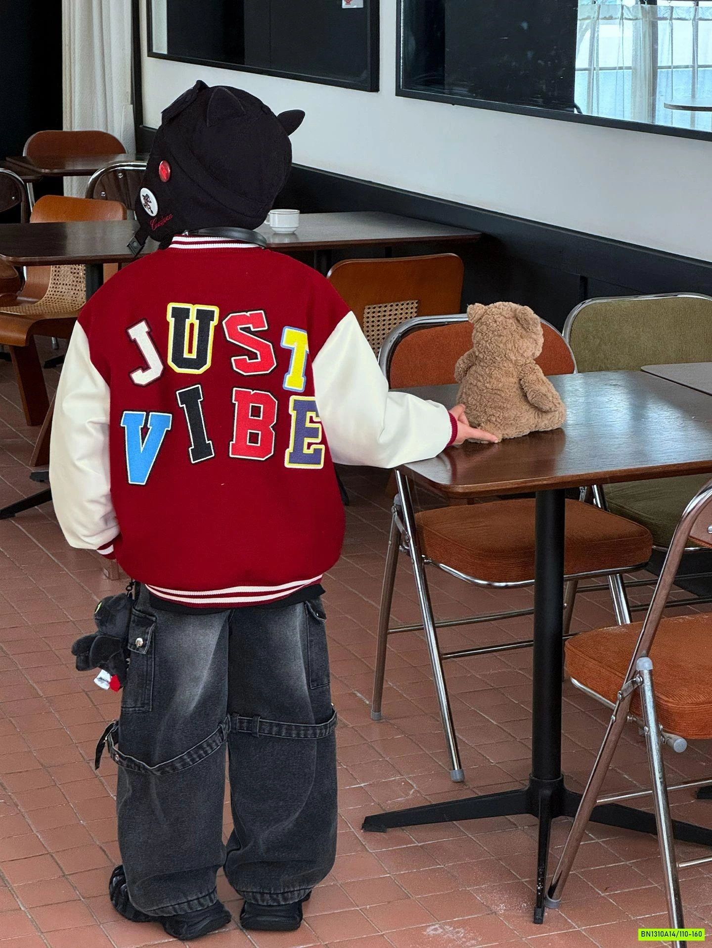 BOMBER NỈ TRẦN BÔNG PHỐI TAY ĐỎ