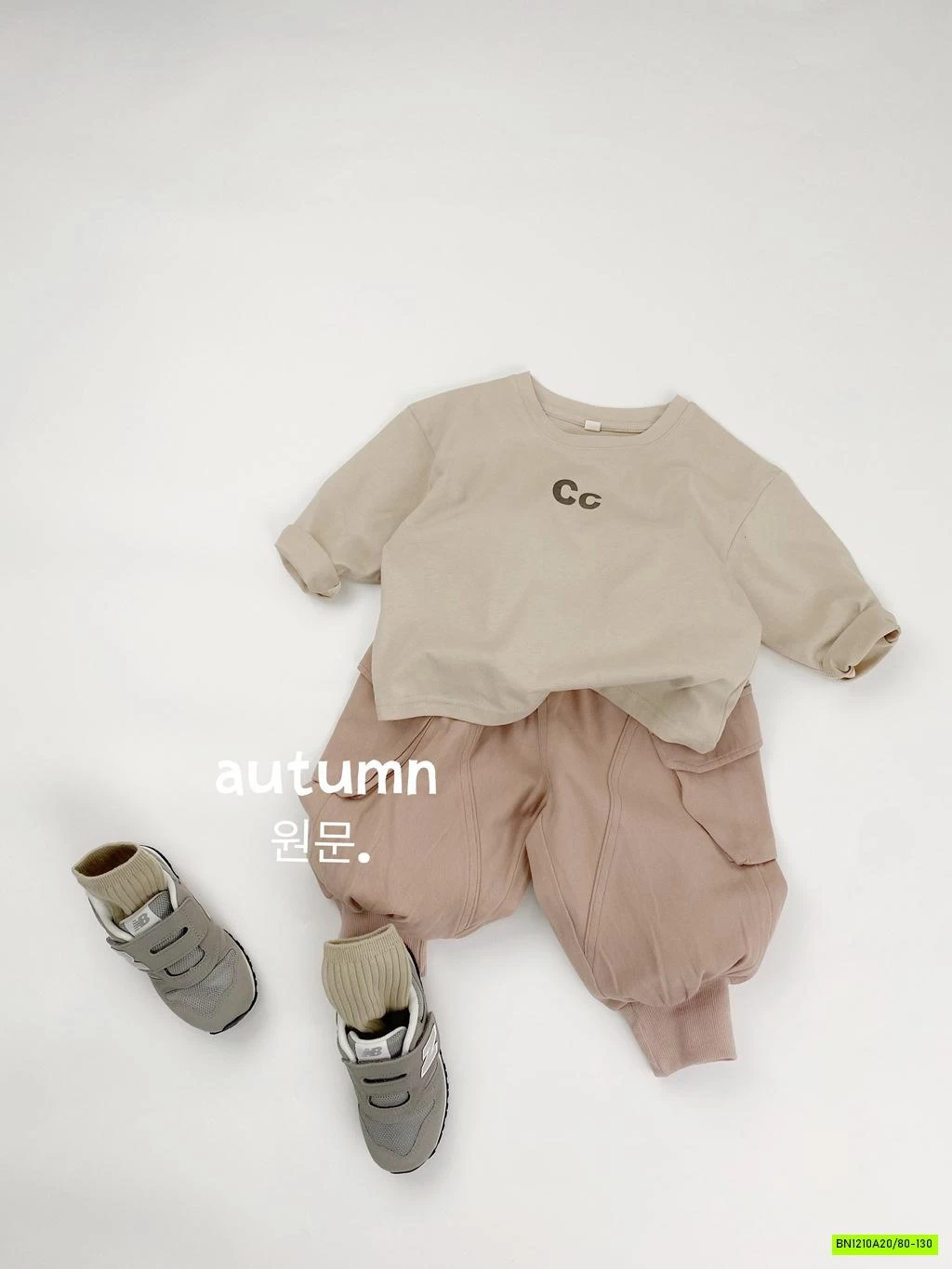 ÁO THUN MÙA THU CHỮ C VINTAGE