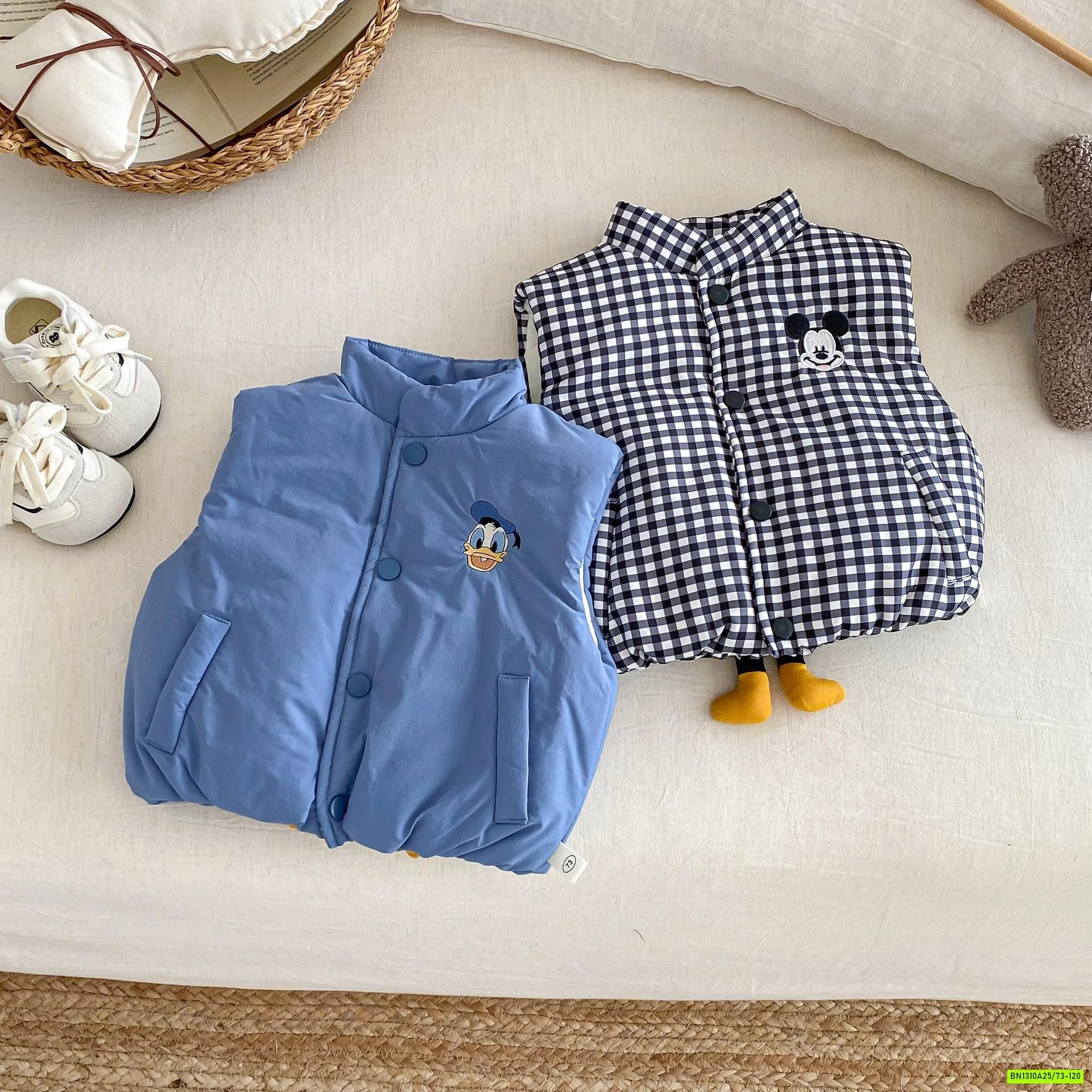 KHOÁC PHAO DISNEY LÓT NHUNG