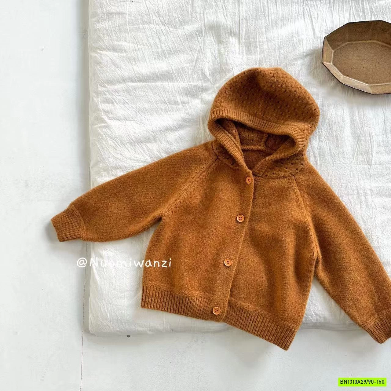 KHOÁC LEN LIỀN MŨ TRƠN MÀU