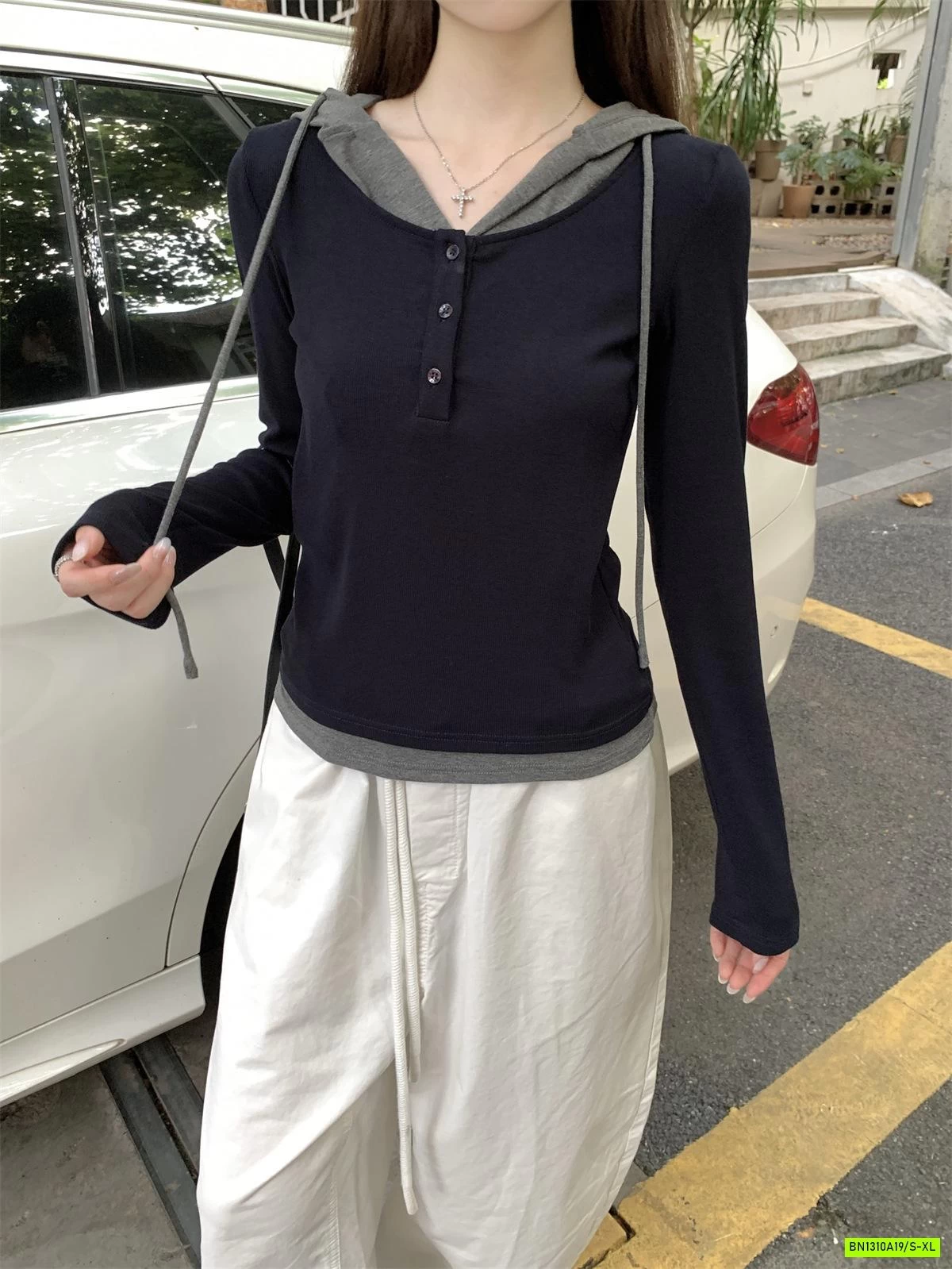 ÁO NỈ CÚC NGỰC LIỀN MŨ