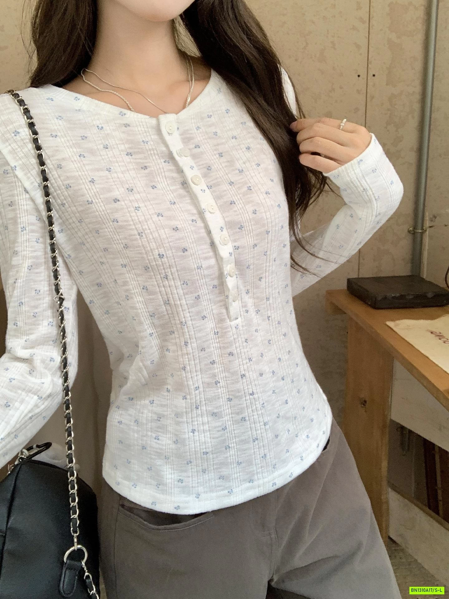 ÁO THUN HOA NHÍ CÚC NGỰC