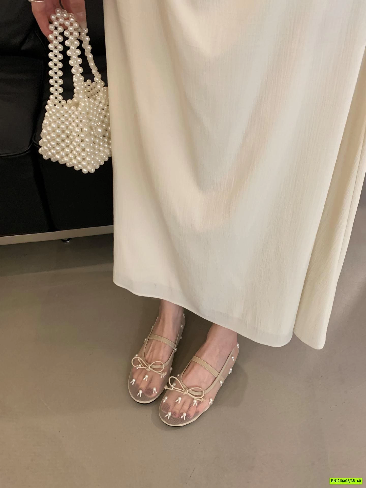 GIÀY BÚP BÊ LƯỚI GẮN THỎ