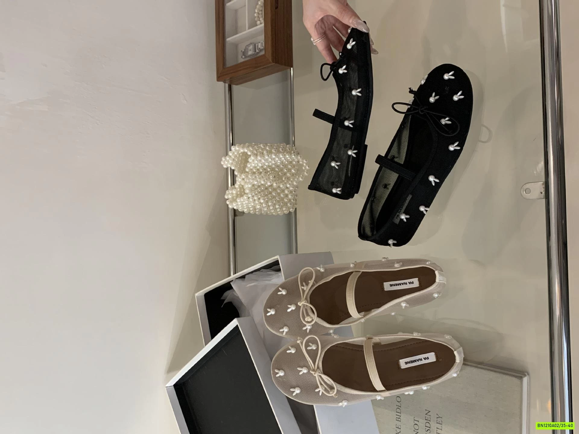 GIÀY BÚP BÊ LƯỚI GẮN THỎ