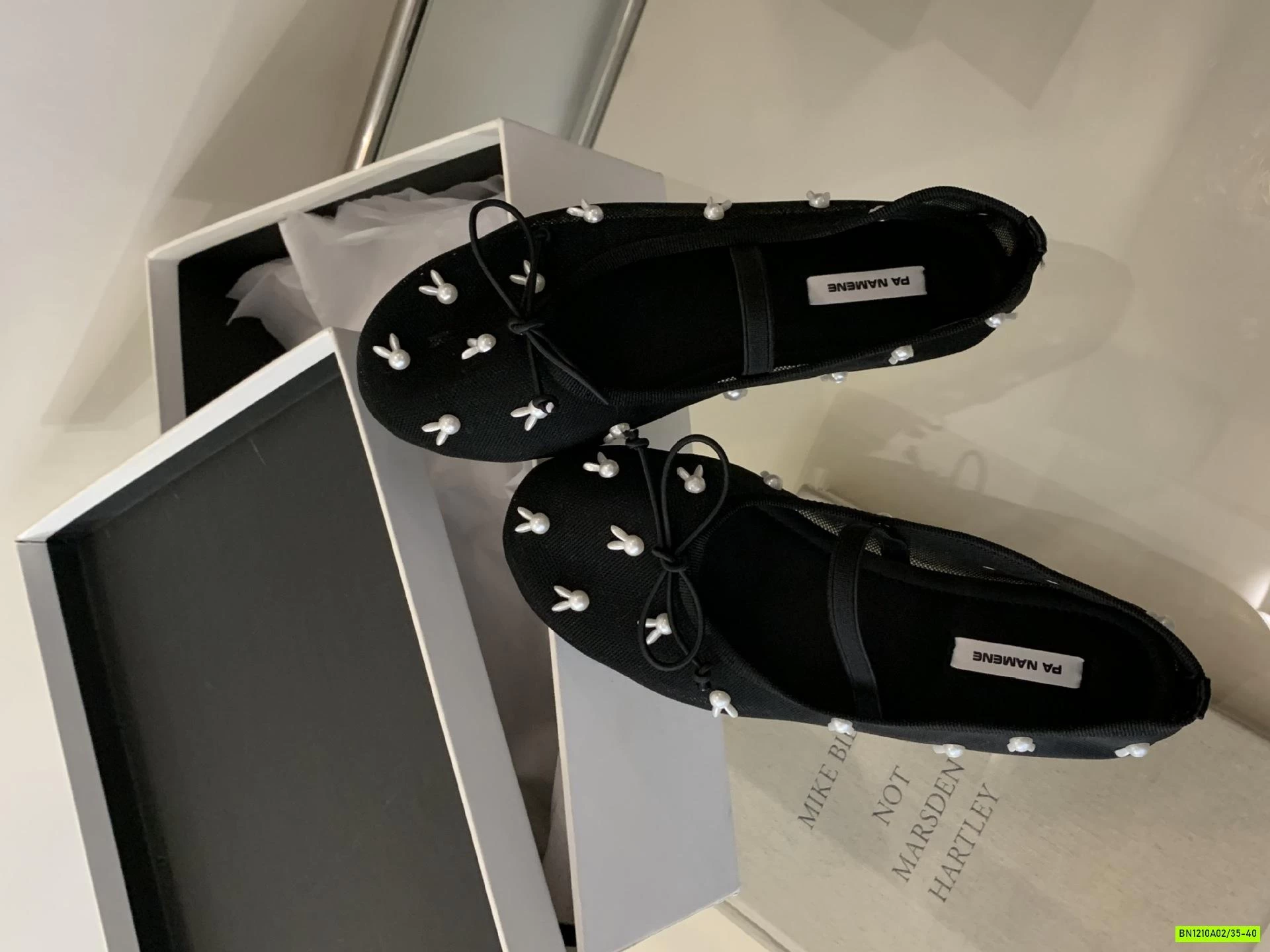 GIÀY BÚP BÊ LƯỚI GẮN THỎ