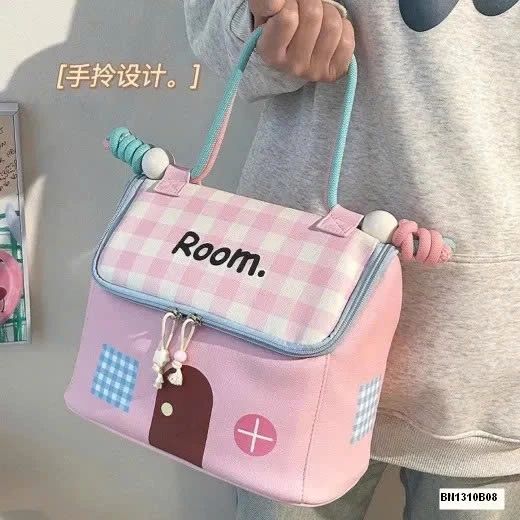 TÚI ĐỰNG ĐỒ MAKE UP HÌNH NGÔI NHÀ