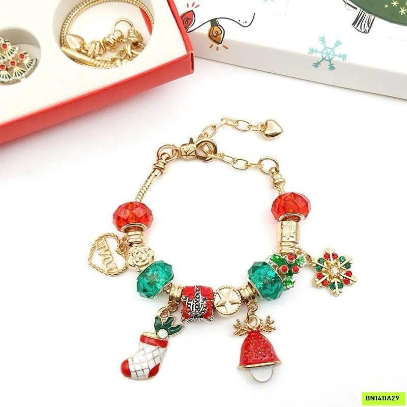 DIY VÒNG TAY CHARM GIÁNG SINH