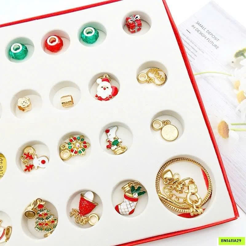 DIY VÒNG TAY CHARM GIÁNG SINH