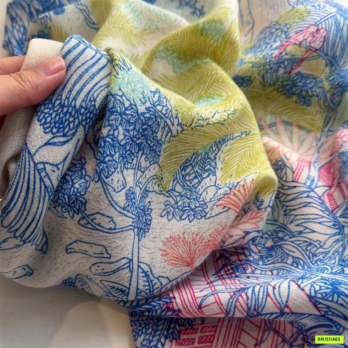 KHĂN VOAN HỌA TIẾT