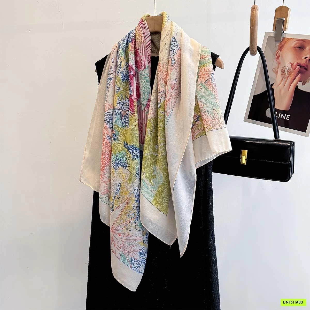 KHĂN VOAN HỌA TIẾT