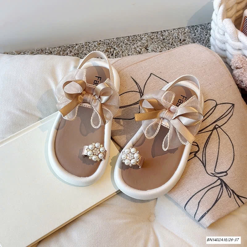 SANDAL XỎ NGÓN NƠ VOAN