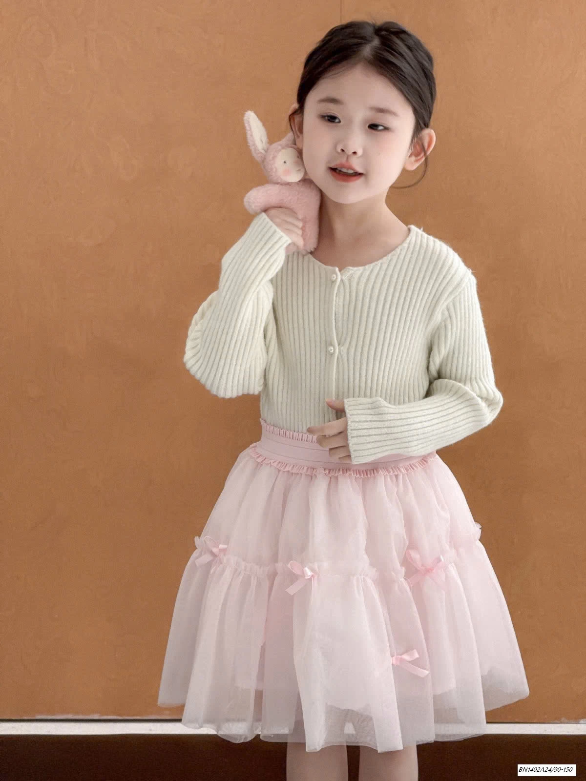 CHÂN VÁY VOAN BỒNG GẮN NƠ