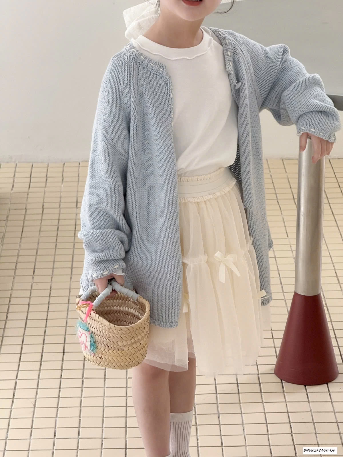 CHÂN VÁY VOAN BỒNG GẮN NƠ