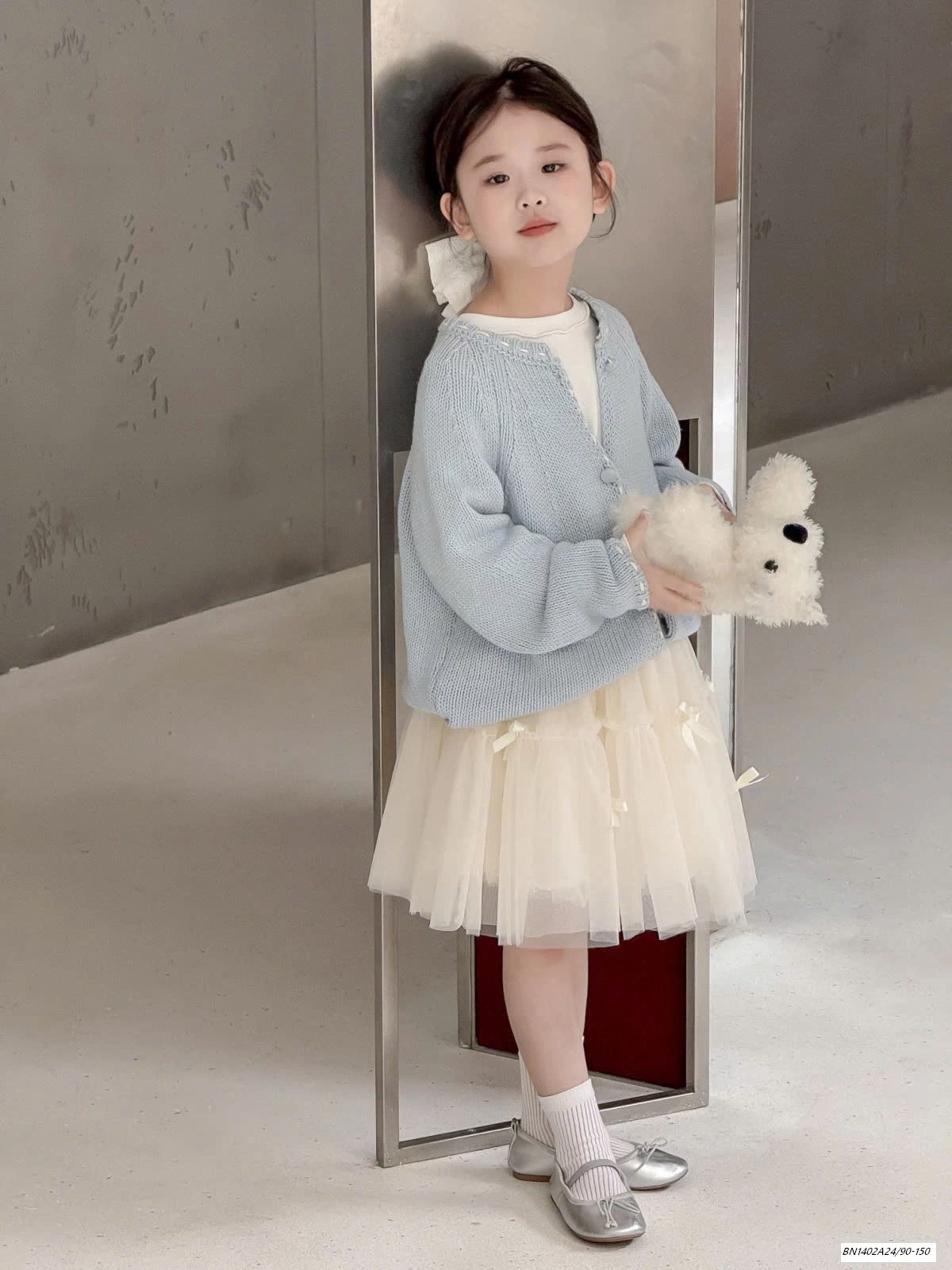 CHÂN VÁY VOAN BỒNG GẮN NƠ