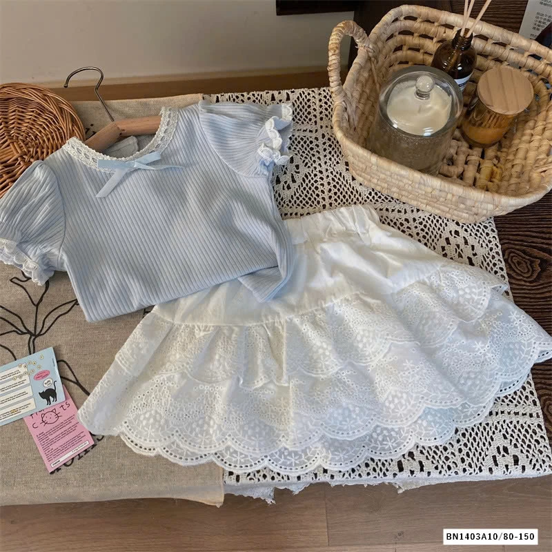 MONTOGHI XANH MIX CV TRẮNG