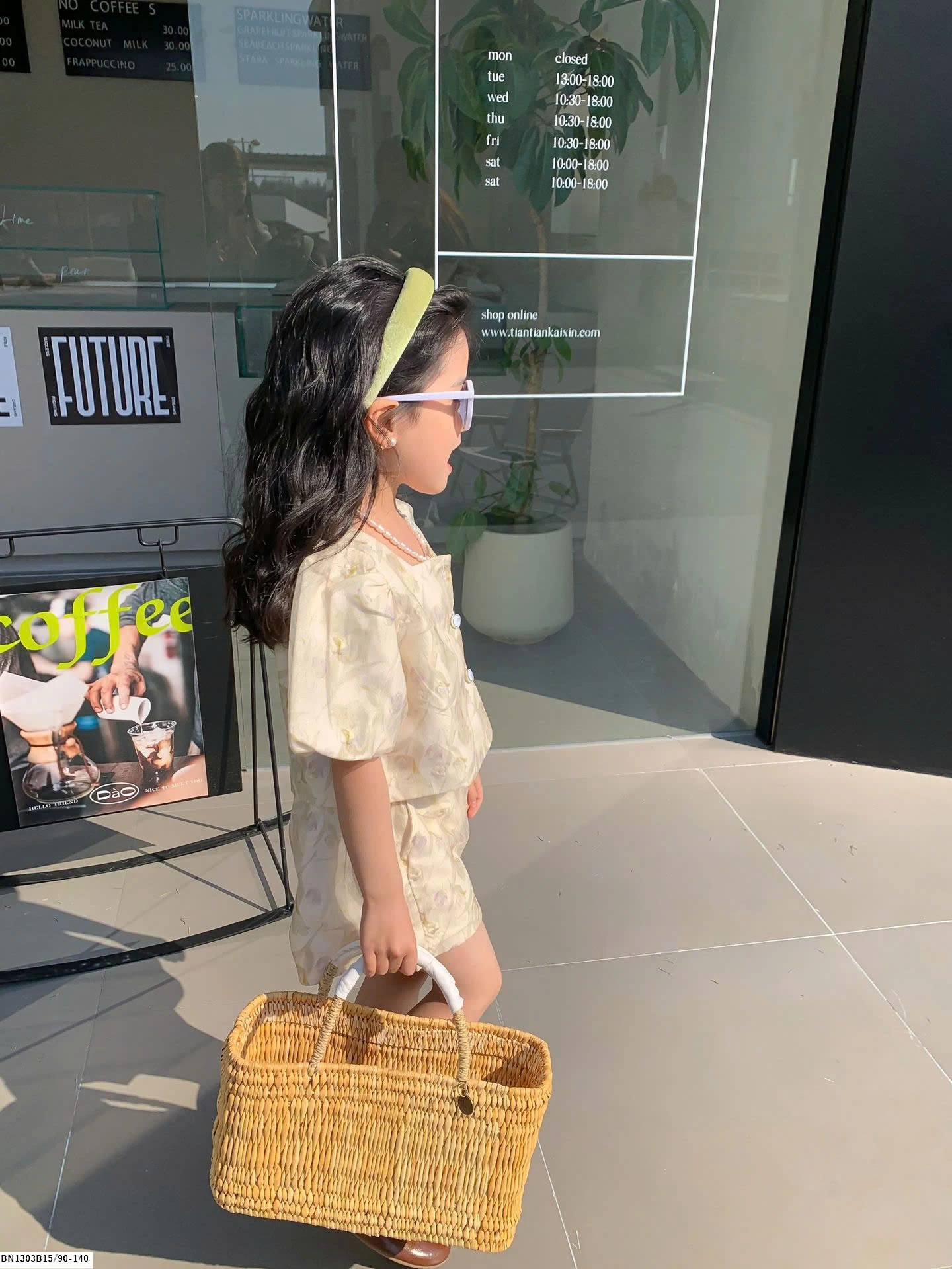 SÉT BỘ HOA CỘC TAY BÉ GÁI