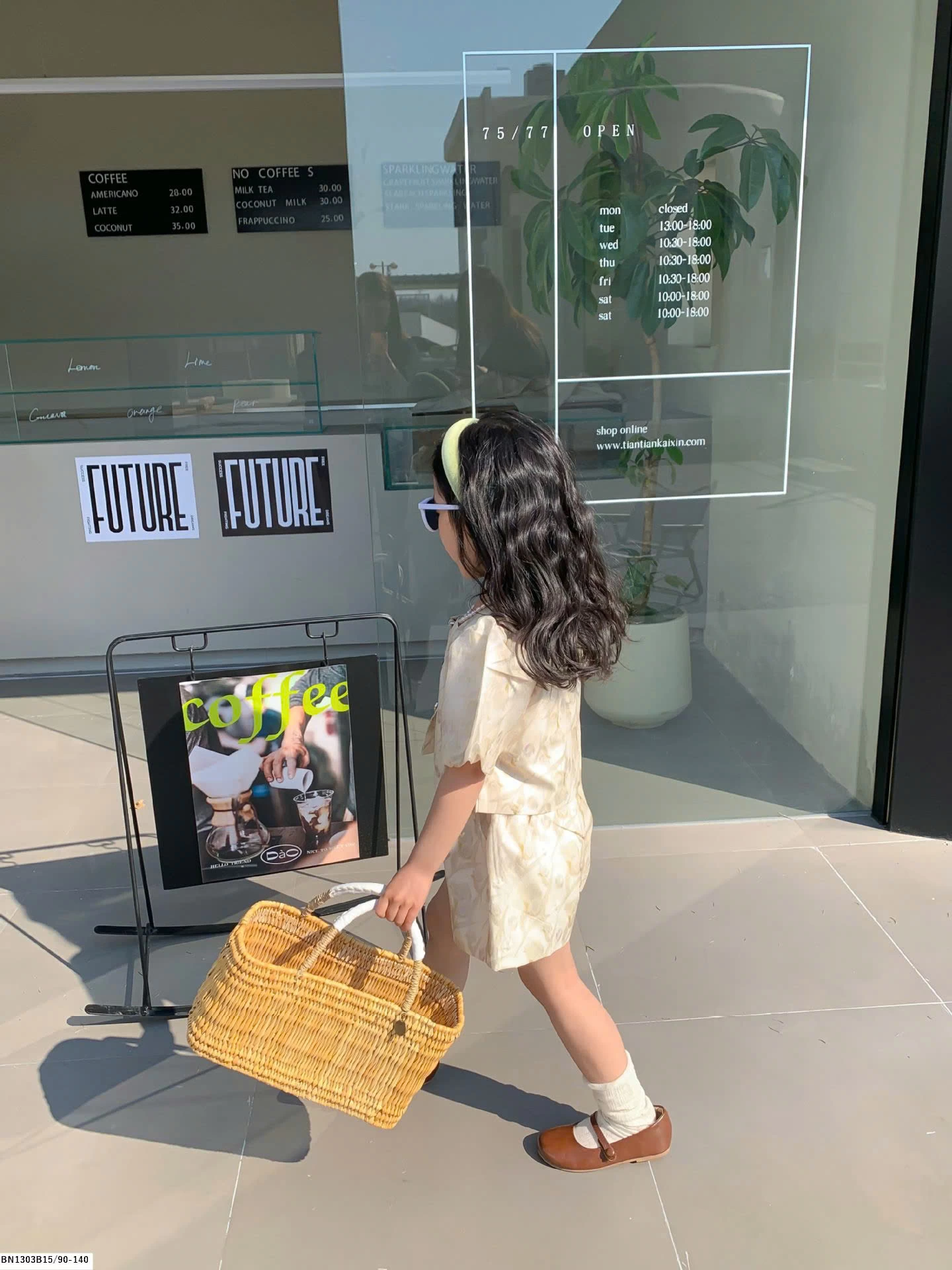 SÉT BỘ HOA CỘC TAY BÉ GÁI